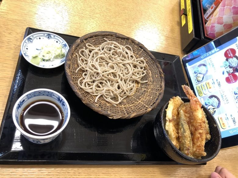 ミニ新次郎天丼と十割蕎麦セット